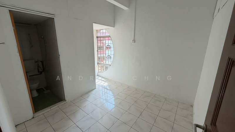 Shop for Rent in SS15 (Subang Jaya) - Andrew Chng - Bathroom - PropertyGuru.com.my