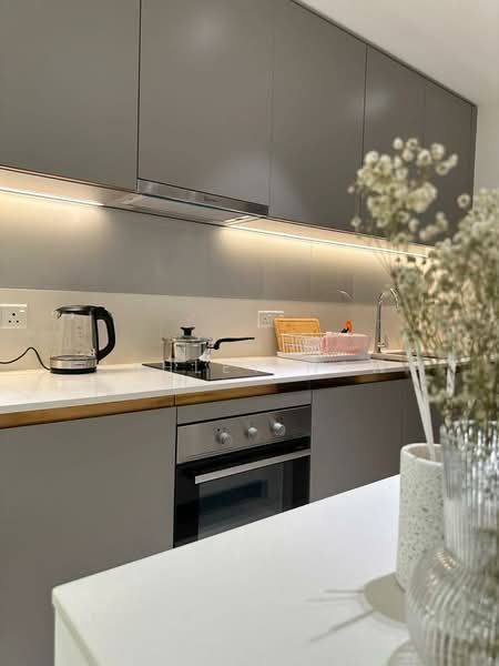 Service Residence for Sale at Residensi Solaris Parq - Ashley Haw - Kitchen - PropertyGuru.com.my