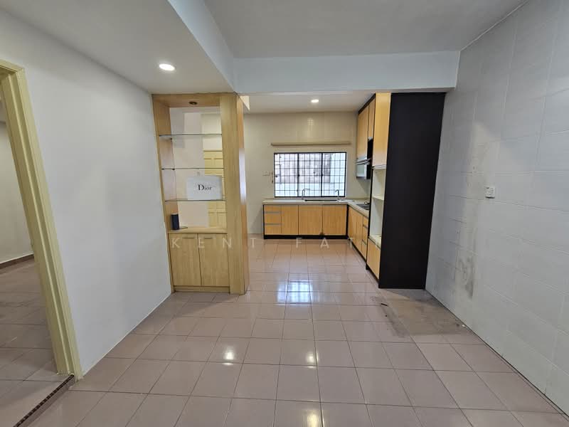 Terraced House for Sale in Taman Cheras (Cheras) - Kent Fatt - Kitchen - PropertyGuru.com.my