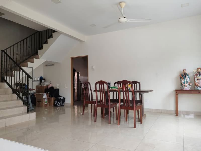 Jalan Mahkota @ Taman Iskandar untuk Untuk Dijual - RM 1,380,000, Feb 2026 - Living Room - PropertyGuru.com.my
