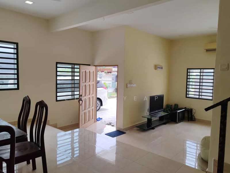 Jalan Mahkota @ Taman Iskandar untuk Untuk Dijual - RM 1,380,000, Feb 2026 - Living Room - PropertyGuru.com.my