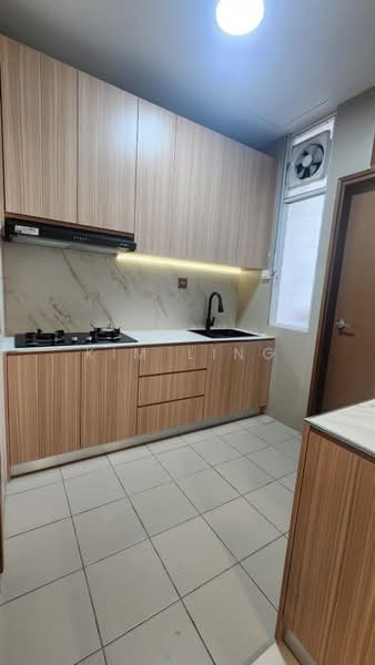 Condominium for Rent at Sri Putramas III / Royal Regent - Kim Ling - Wet Kitchen - PropertyGuru.com.my