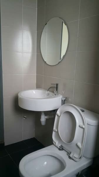 Service Residence for Sale at Amaya Maluri - Tommy Wong - Bathroom - PropertyGuru.com.my