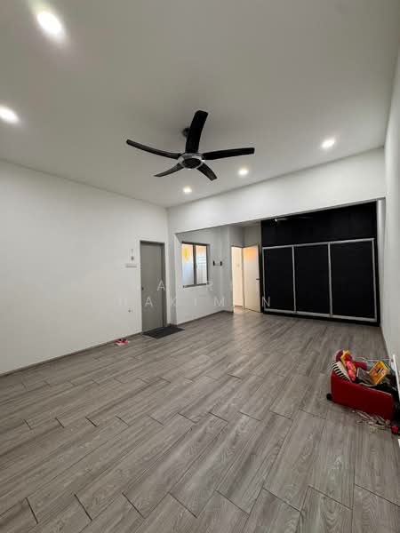 Bukit Rahman Putra untuk Untuk Dijual - RM 680,000, Feb 2026 - Interior - PropertyGuru.com.my