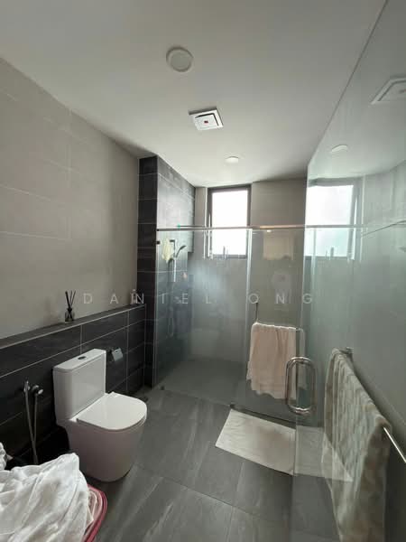 Taman Puchong Legenda untuk Untuk Disewa - RM 5,000 /bulan, Mac 2026 - Bathroom - PropertyGuru.com.my