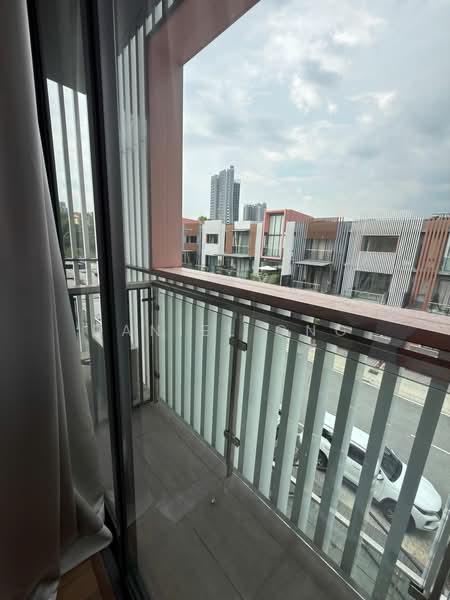 Taman Puchong Legenda untuk Untuk Disewa - RM 5,000 /bulan, Mac 2026 - Balcony - PropertyGuru.com.my