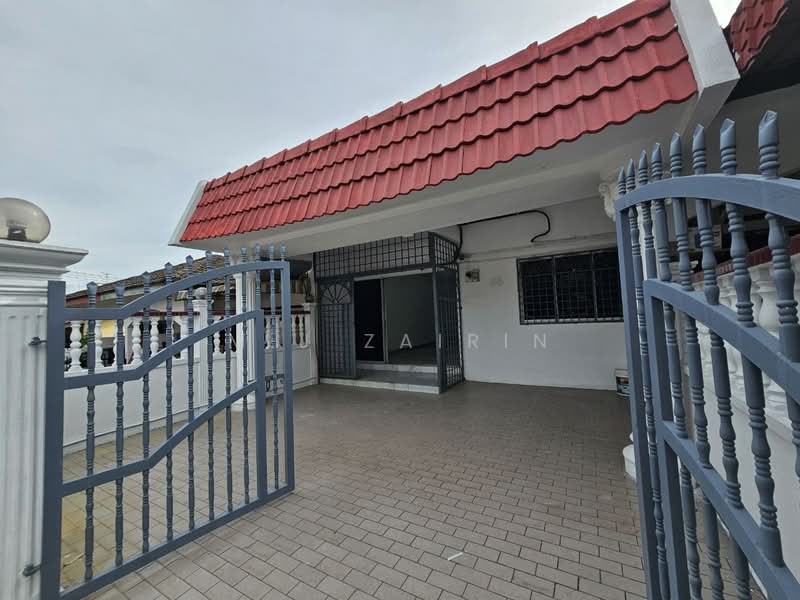 Rumah Teres untuk Dijual di Taman Rakan (Kajang) - M.J Zairin - Exterior - PropertyGuru.com.my