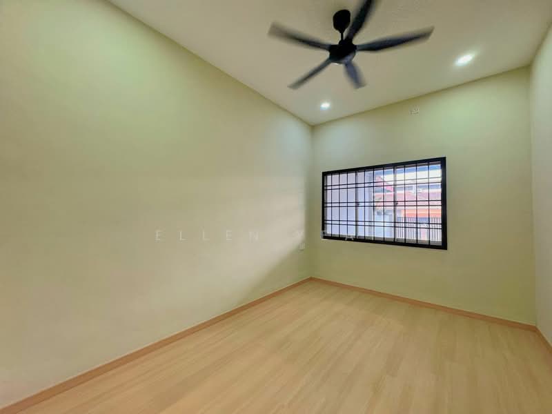 1-storey Terraced House for Sale in Taman Flora Heights (Pasir Gudang) - Ellen Yeap - Interior - PropertyGuru.com.my