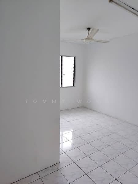 Desa Sri Puteri B untuk Untuk Dijual - RM 208,000, Mac 2026 - Interior - PropertyGuru.com.my