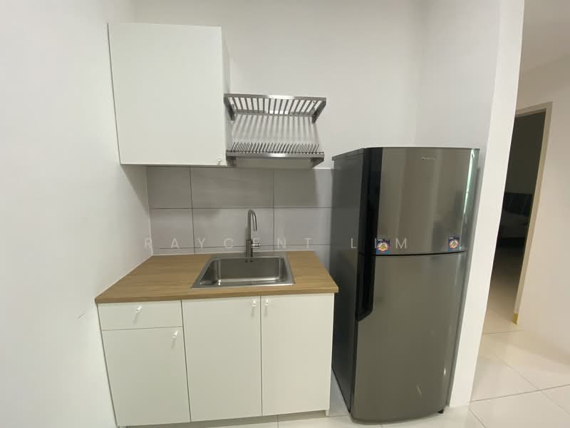 Service Residence for Sale at Vivo Executive Apartment - Raycent Lim - Kitchen - PropertyGuru.com.my