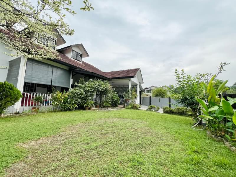 Bungalow for Sale in Seksyen 8 (Kota Damansara) - Afiqah . - Exterior - PropertyGuru.com.my