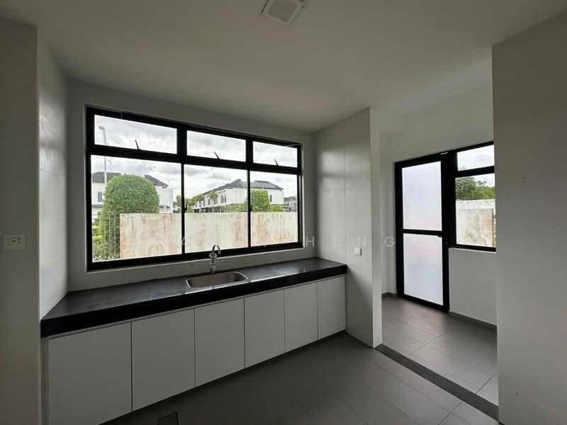 Terraced House for Sale in Johor Bahru (Johor) - Karen Heng - Kitchen - PropertyGuru.com.my