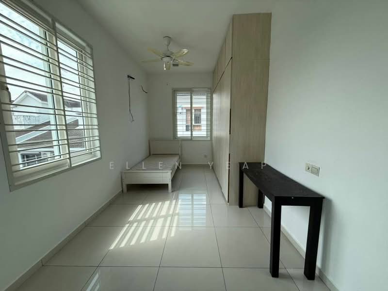 2-storey Terraced House for Rent in Johor Bahru (Johor) - Ellen Yeap - Bedroom - PropertyGuru.com.my