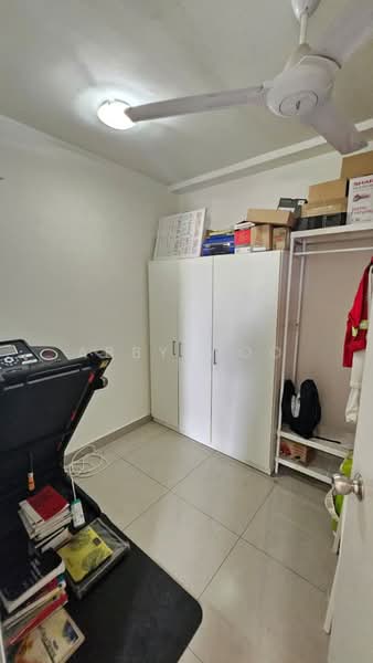 Service Residence for Sale at Sentrovue - Abby Woo - Interior - PropertyGuru.com.my