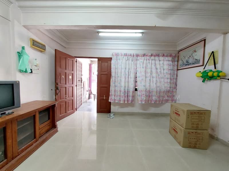 Taman Manis Kelapa Sawit untuk Untuk Dijual - RM 288,000, Mac 2026 - Living Room - PropertyGuru.com.my