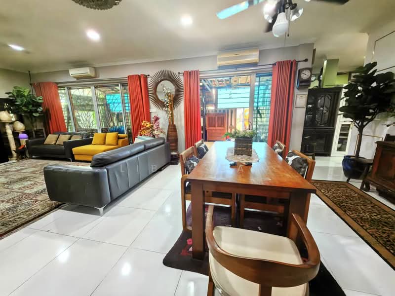 Taman Mutiara Gombak untuk Untuk Dijual - RM 1,660,000, Feb 2026 - Living Room - PropertyGuru.com.my