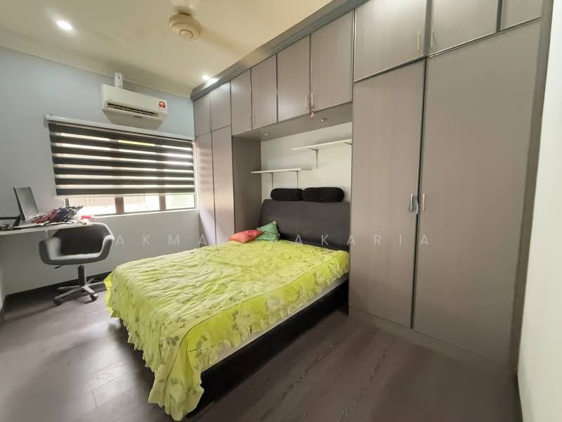 2-storey Terraced House for Sale in Puchong (Selangor) - Akmal Zakaria - PropertyGuru.com.my