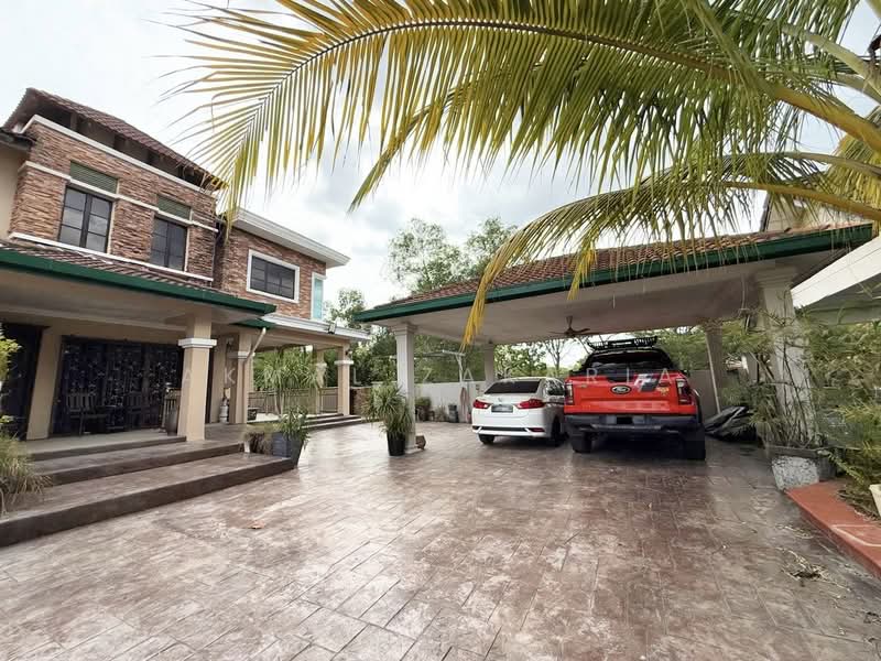 2-storey Terraced House for Sale in Puchong (Selangor) - Akmal Zakaria - PropertyGuru.com.my