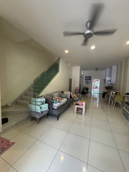 2-storey Terraced House for Sale in Taman Pulai Utama (Skudai) - Shi Ting - Living Room - PropertyGuru.com.my