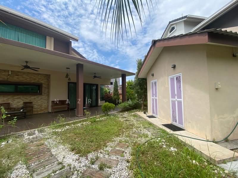 Bungalow for Sale in Puncak Bestari (Puncak Alam) - Nazri Hassan - Exterior - PropertyGuru.com.my