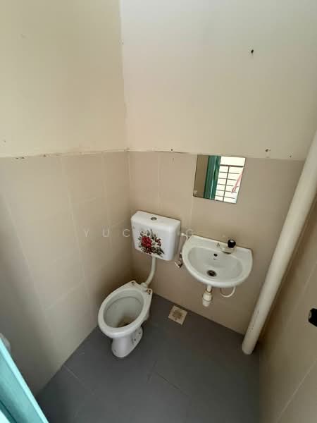 Taman Scientex Kulai Tamans Scientexs Kulais untuk Untuk Dijual - RM 328,000, Mac 2026 - Bathroom - PropertyGuru.com.my