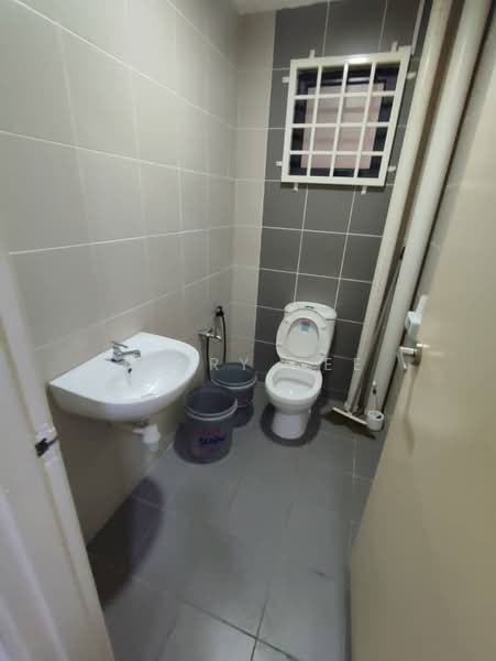 Retail Office for Rent in Cheras (Selangor) - Terry Yee - Bathroom - PropertyGuru.com.my
