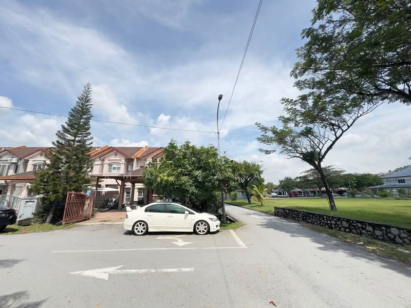2-storey Terraced House for Sale in Putra Heights (Subang Jaya) - Akmal Zakaria - PropertyGuru.com.my