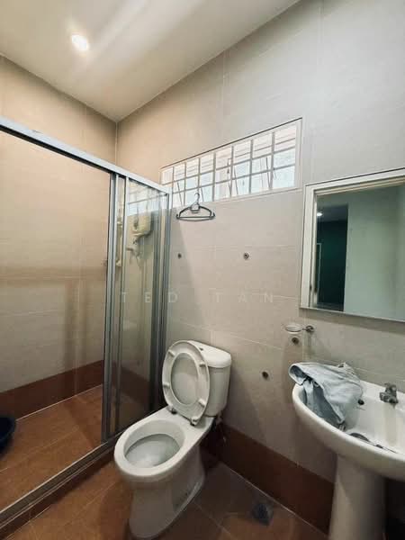 Semi-Detached House for Sale in Bayan Lepas (Penang) - Ted Tan - Bathroom - PropertyGuru.com.my