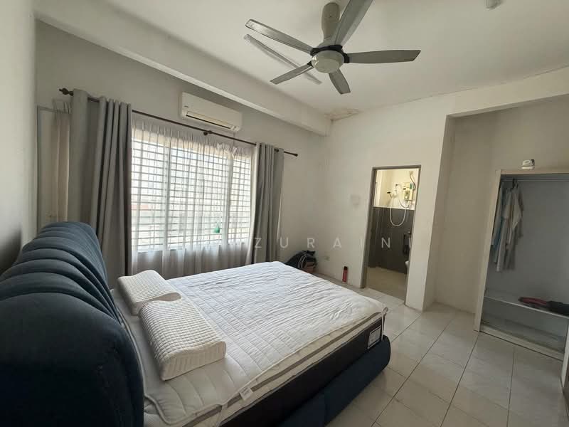 Taman Sungai Kapar Indah untuk Untuk Dijual - RM 520,000, Mac 2026 - Bedroom - PropertyGuru.com.my