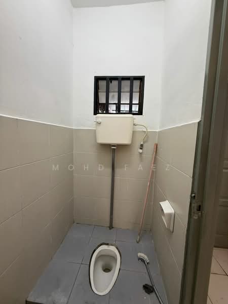 Taman Scientex Pasir Gudang untuk Untuk Dijual - RM 400,000, Mac 2026 - Bathroom - PropertyGuru.com.my