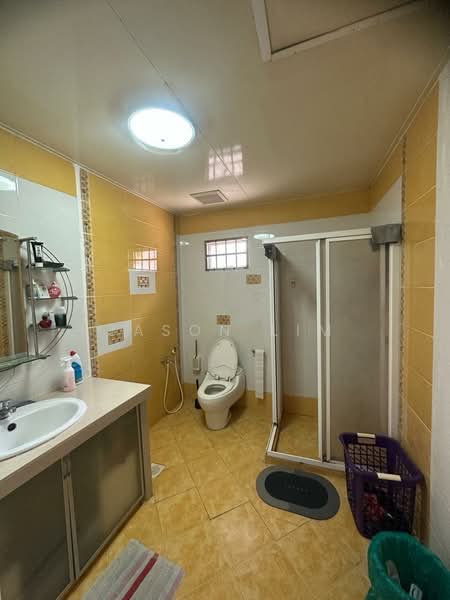 Usj 3b untuk Untuk Dijual - RM 1,800,000, Mac 2026 - Bathroom - PropertyGuru.com.my