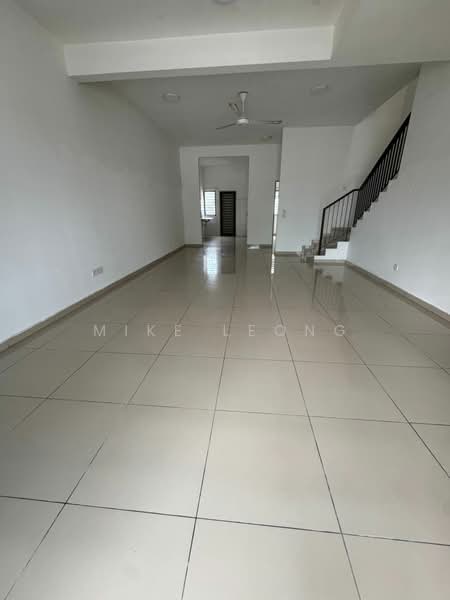 Rumah Teres 2 Tingkat untuk Dijual di Bandar Rimbayu (Telok Panglima Garang) - Mike Leong - Interior - PropertyGuru.com.my