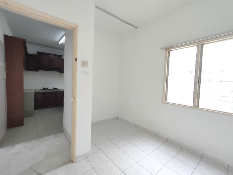 Rawang Perdana untuk Untuk Disewa - RM 1,400 /bulan, Mac 2026 - Kitchen - PropertyGuru.com.my