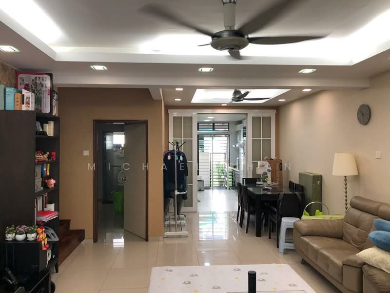 Townhouse for Sale in Bandar Bukit Puchong 2 (Puchong) - Michael Chan - Living Room - PropertyGuru.com.my
