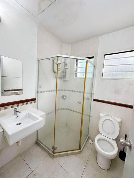 Rumah Bandar untuk Dijual di Bandar Bukit Puchong 2 (Puchong) - Michael Chan - Bathroom - PropertyGuru.com.my
