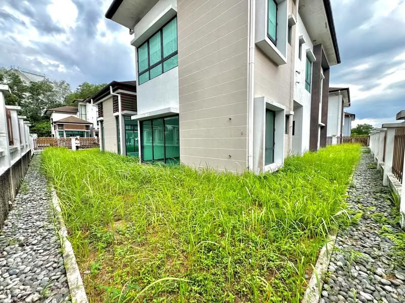 Bungalow for Sale in Subang Bestari (Shah Alam) - Mahirah . - Exterior - PropertyGuru.com.my