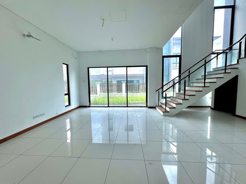 Bungalow for Sale in Subang Bestari (Shah Alam) - Mahirah . - Living Room - PropertyGuru.com.my