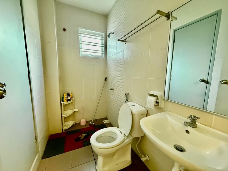 Semi-Detached House for Sale in Taman Nusa Idaman (Iskandar Puteri (Nusajaya)) - Jay Wong - Bathroom - PropertyGuru.com.my