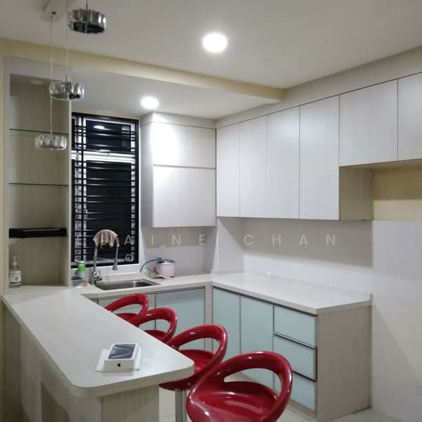 Service Residence for Rent at D'Ambience Residences (Pangsapuri Ikatan Flora) - Elaine Chan - Kitchen - PropertyGuru.com.my