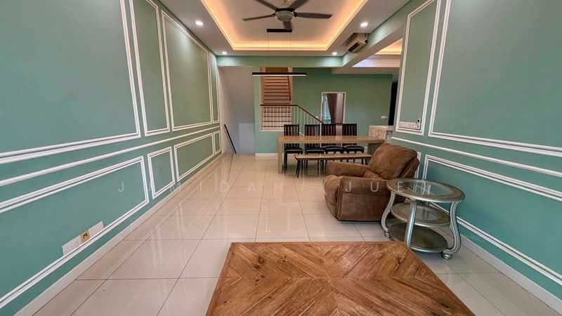 Townhouse for Rent in Kajang (Selangor) - JUMIDAH (JUE) - Living Room - PropertyGuru.com.my