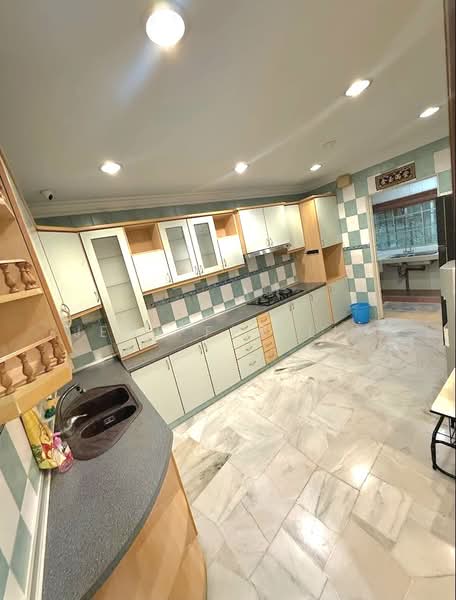 USJ 1 untuk Untuk Disewa - RM 3,200 /bulan, Mac 2026 - Kitchen - PropertyGuru.com.my