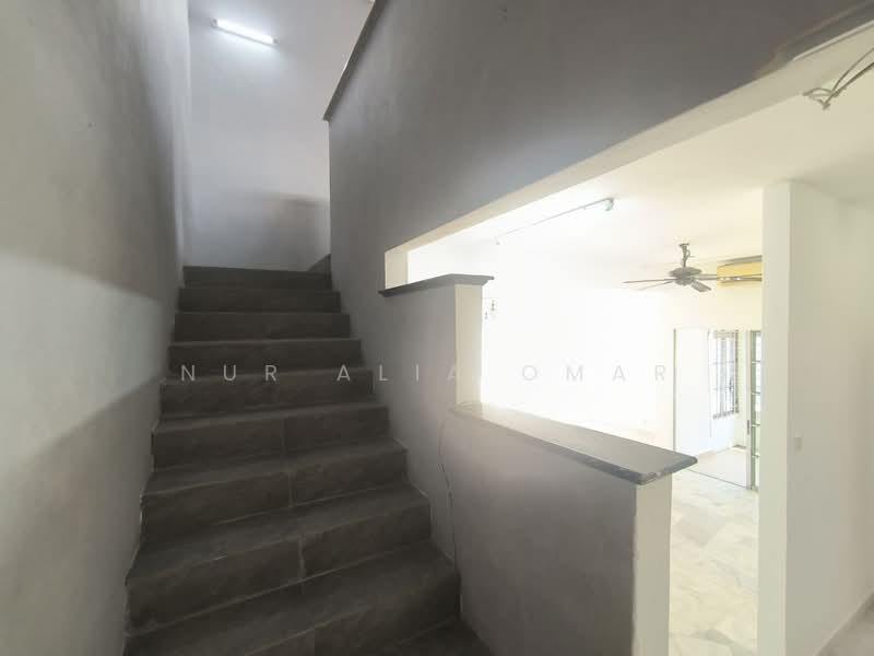 1.5-storey Terraced House for Sale in Bukit Raja (Selangor) - Nur Alia Omar - Interior - PropertyGuru.com.my