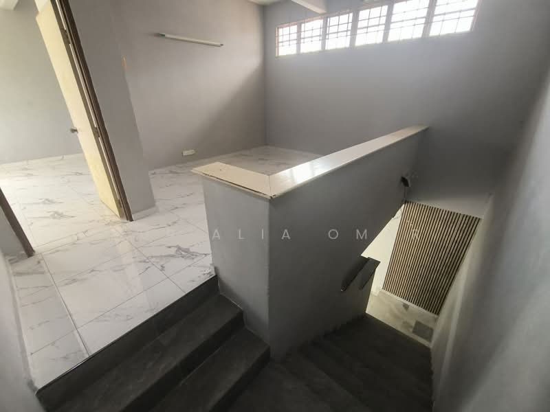 1.5-storey Terraced House for Sale in Bukit Raja (Selangor) - Nur Alia Omar - Interior - PropertyGuru.com.my