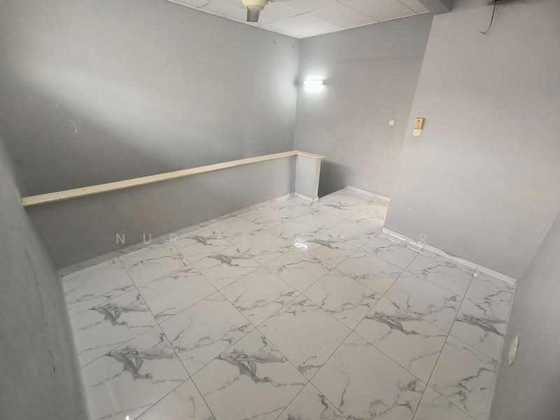 1.5-storey Terraced House for Sale in Bukit Raja (Selangor) - Nur Alia Omar - Interior - PropertyGuru.com.my