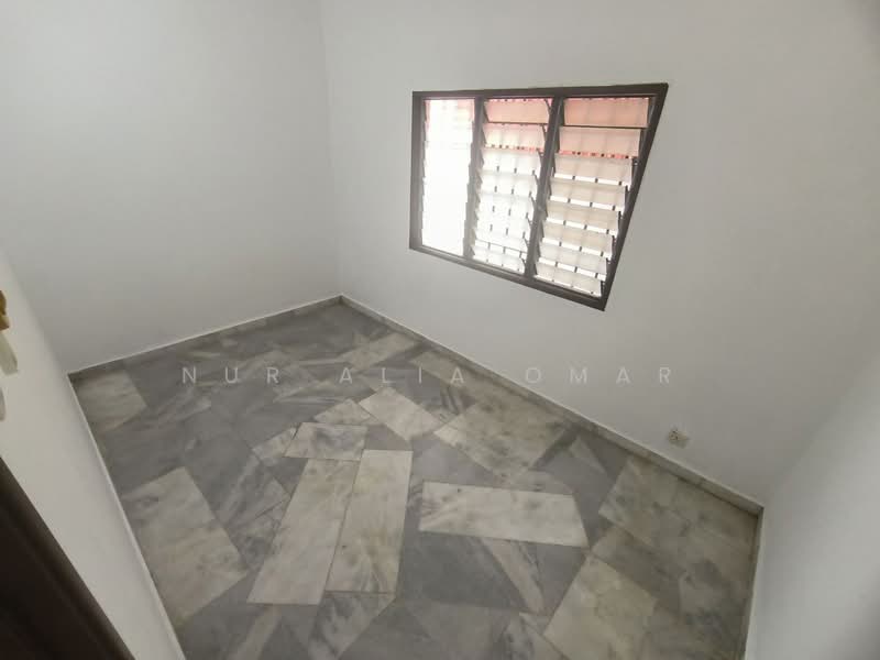 1.5-storey Terraced House for Sale in Bukit Raja (Selangor) - Nur Alia Omar - Interior - PropertyGuru.com.my