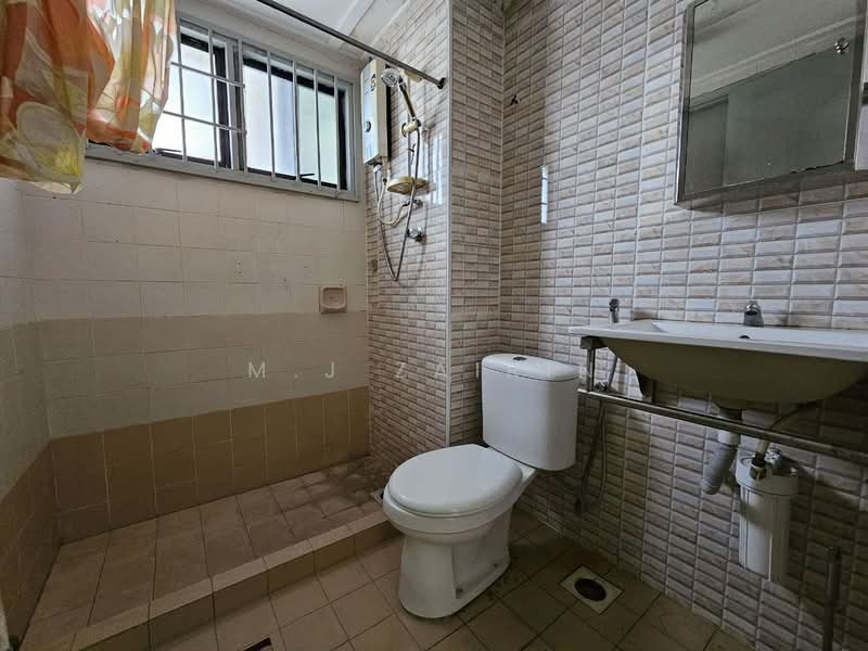 Condominium for Sale at North Point @ One Ampang Avenue - M.J Zairin - Bathroom - PropertyGuru.com.my