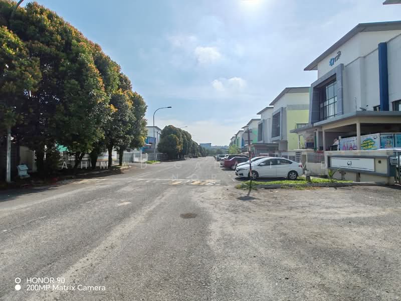 Factory for Sale in Beranang (Selangor) - Ahmad Gadafi Md Nor - Exterior - PropertyGuru.com.my