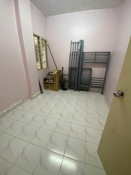 Apartment for Rent at Vista Hatamas - Frankie Ong - Bedroom - PropertyGuru.com.my