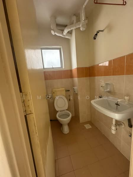 Apartment for Rent at Flora Damansara Flat - Simon Leong - Bathroom - PropertyGuru.com.my