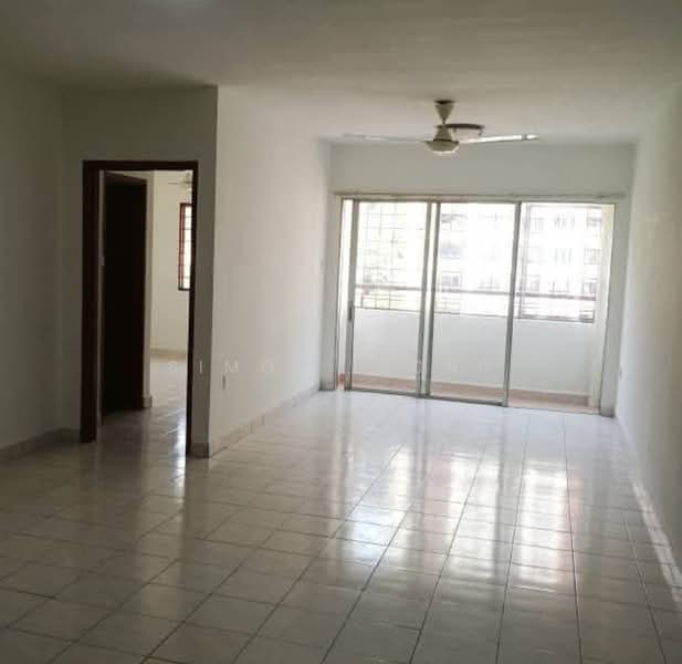 Apartment for Rent at Flora Damansara Flat - Simon Leong - Living Room - PropertyGuru.com.my